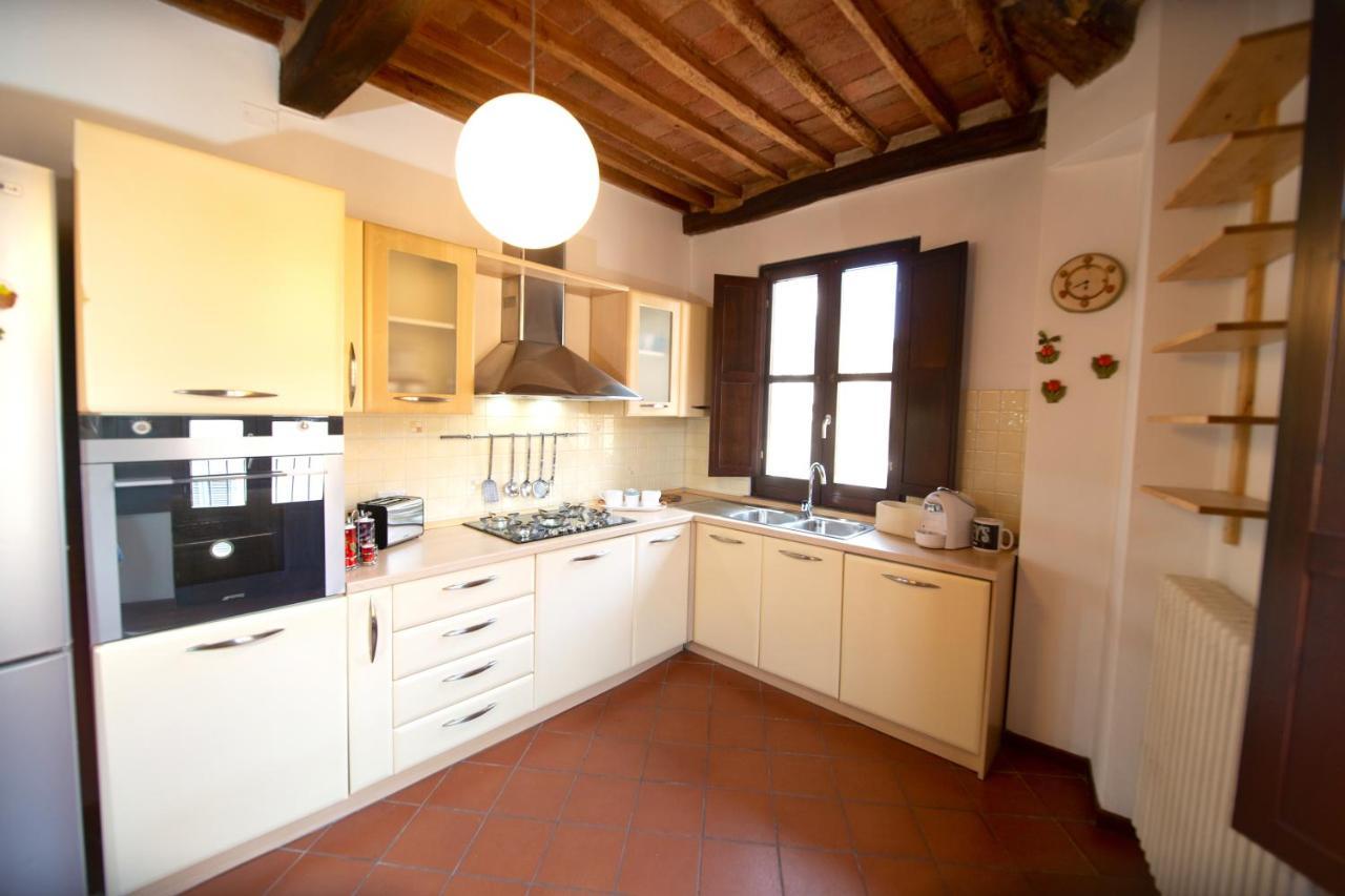 Serena Apartment, Cosy Close Center Town Lucca Luaran gambar